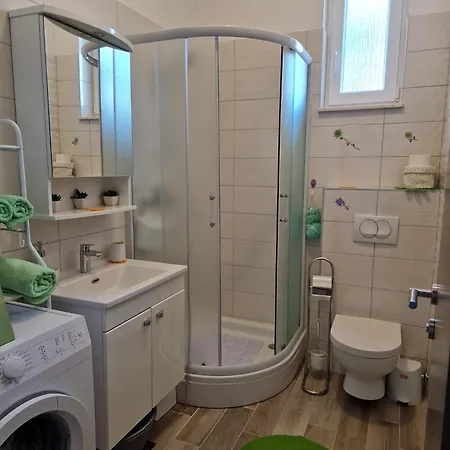 Apartment Darka *